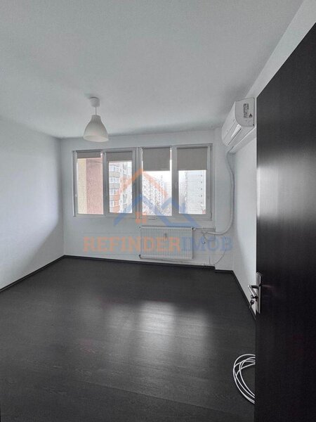 Titan Apartament de vanzare cu 2 camere, zona Baba Novac - Campia Libertatii
