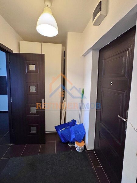 Titan Apartament de vanzare cu 2 camere, zona Baba Novac - Campia Libertatii
